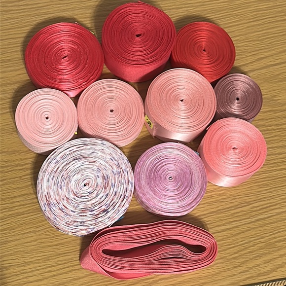 Ribbon lot -pinks - Picture 5 of 6